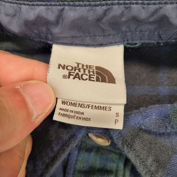 The North Face Shirt Womens Small Blue Plaid Flannel Button Up Outdoor Top - Picture 2 of 10